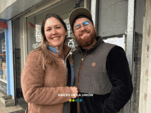 Primera pareja que reservó parcela en Raíces de La Unión, Región de Los Ríos, a través del primer eCommerce de parcelas en Chile.